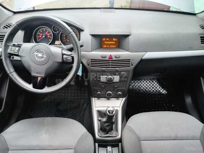 Opel Astra 2006, 110,000 km - 1.4 l - Bakı