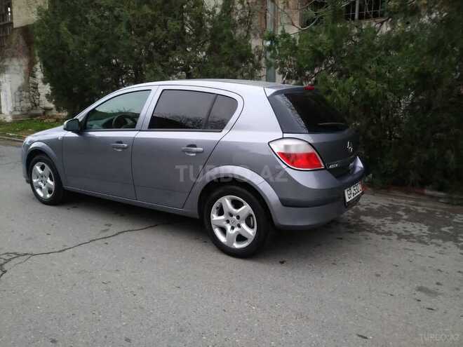 Opel Astra 2006, 110,000 km - 1.4 l - Bakı