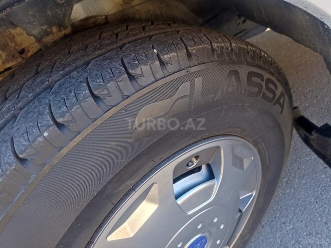 Ford Transit 2001, 350,000 km - 2.0 l - Bakı