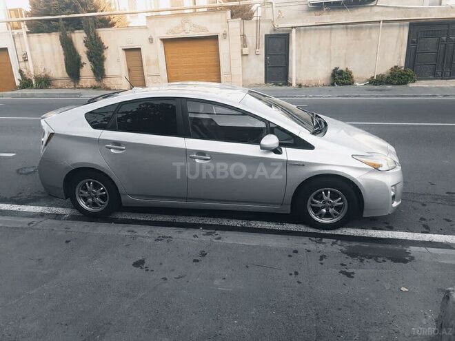 Toyota Prius 2010, 150,000 km - 1.8 л - Bakı