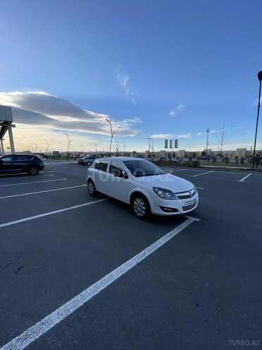 Opel Astra 2009, 160,776 km - 1.4 l - Sumqayıt