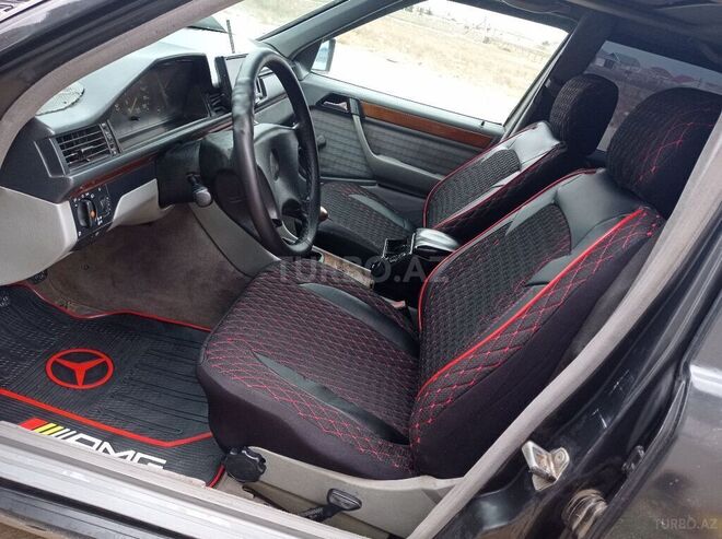 Mercedes E 200 1992, 328,800 km - 2.0 l - Bakı