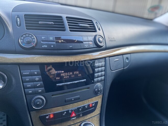 Mercedes E 200 2008, 124,000 km - 1.8 l - Bakı