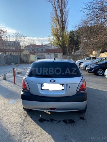 Kia Rio 2005, 196,000 km - 1.4 l - Bakı
