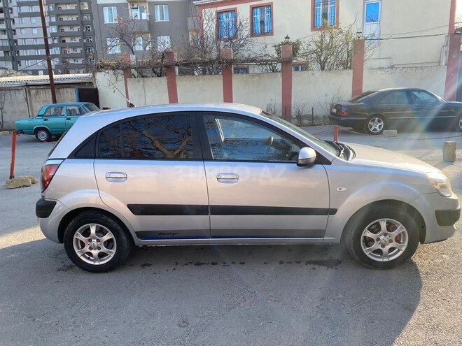 Kia Rio 2005, 196,000 km - 1.4 l - Bakı