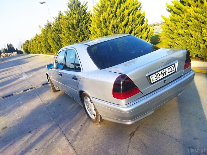 Mercedes C 220 1999, 417,556 km - 2.2 l - Bakı
