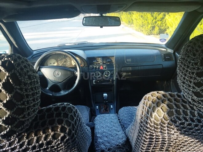 Mercedes C 220 1999, 417,556 km - 2.2 l - Bakı
