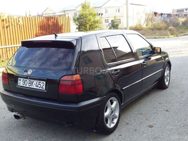 Volkswagen Golf 1993, 159,738 km - 2.0 л - Ucar
