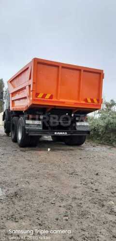 KamAz 55111 2000, 200,000 km - 11.0 l - Salyan