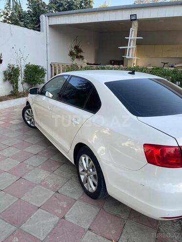 Volkswagen Jetta 2010, 241,402 km - 2.5 l - Bakı