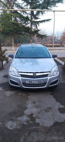 Opel Astra 2007, 211,200 km - 1.4 l - Qazax
