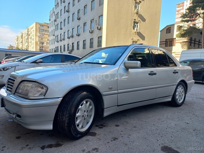 Mercedes C 200 1997, 322,414 km - 2.0 l - Bakı