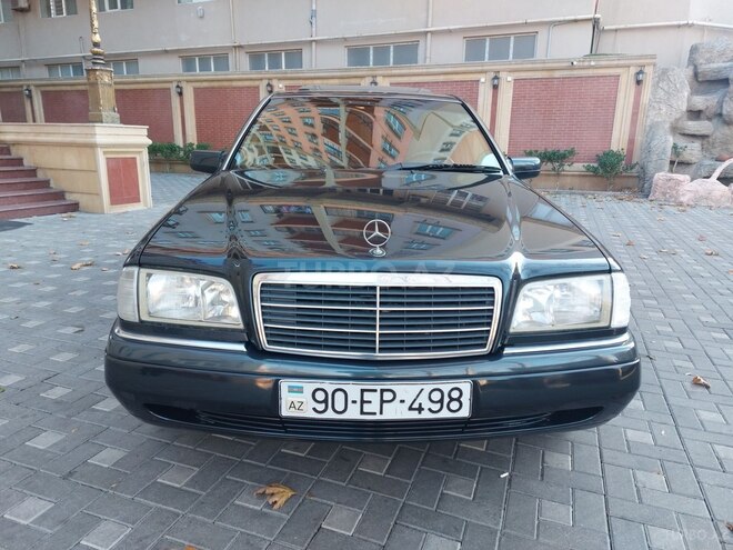 Mercedes C 200 1995, 321,000 km - 2.0 л - Bakı