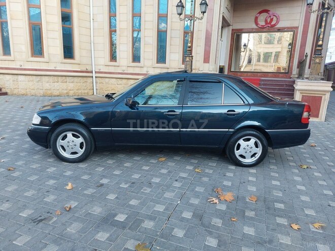 Mercedes C 200 1995, 321,000 km - 2.0 л - Bakı