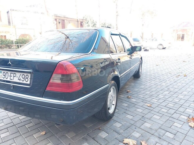 Mercedes C 200 1995, 321,000 km - 2.0 л - Bakı