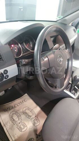 Opel Astra 2004, 161,000 km - 1.4 l - Gəncə