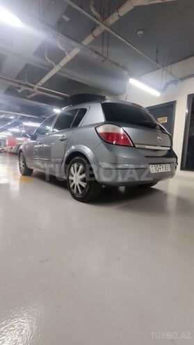 Opel Astra 2004, 161,000 km - 1.4 l - Gəncə