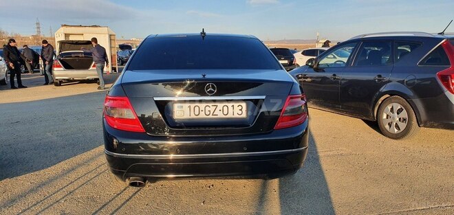 Mercedes C 220 2007, 360,000 km - 2.2 л - Bakı
