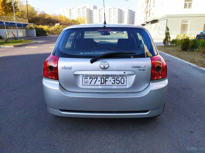 Toyota Corolla 2004, 205,000 km - 1.4 l - Bakı