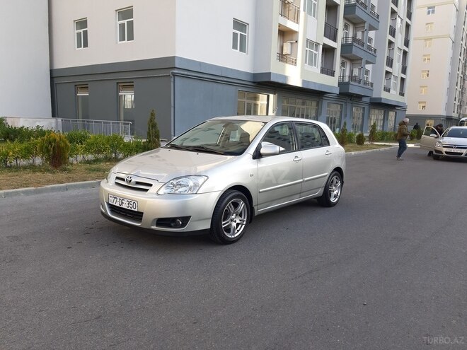 Toyota Corolla 2004, 205,000 km - 1.4 l - Bakı