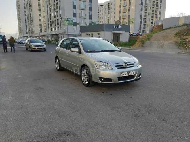 Toyota Corolla 2004, 205,000 km - 1.4 l - Bakı