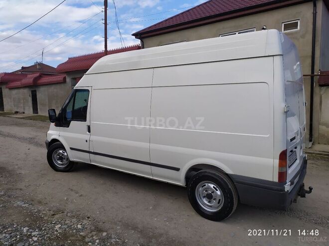 Ford Transit 2003, 345,000 km - 2.4 л - Qusar