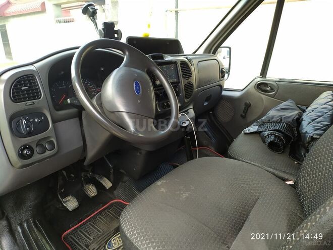 Ford Transit 2003, 345,000 km - 2.4 л - Qusar