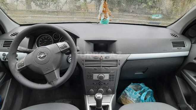 Opel Astra 2005, 155,000 km - 1.4 l - Gəncə