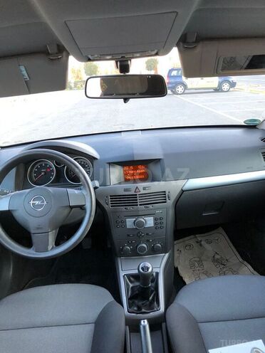 Opel Astra 2005, 171,850 km - 1.4 l - Bakı