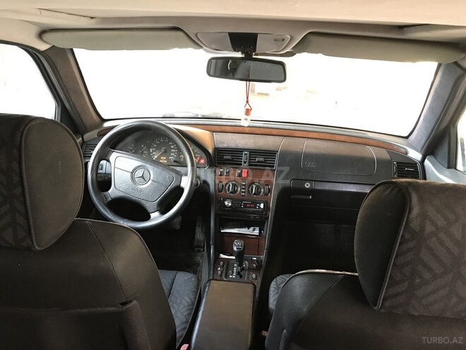 Mercedes C 220 1994, 285,000 km - 2.2 l - Cəlilabad