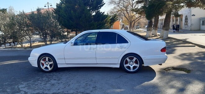 Mercedes E 320 2000, 354,000 km - 3.2 l - Bakı