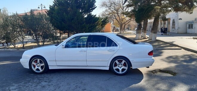 Mercedes E 320 2000, 354,000 km - 3.2 l - Bakı