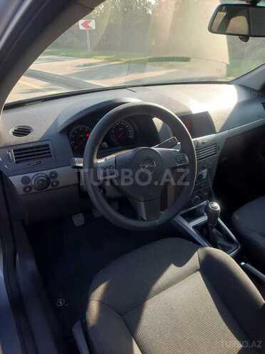 Opel Astra 2006, 175,000 km - 1.4 l - Bakı