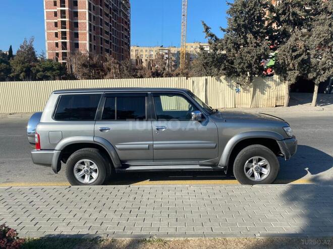 Nissan Patrol 2002, 180,000 km - 4.8 l - Bakı