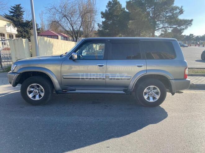 Nissan Patrol 2002, 180,000 km - 4.8 l - Bakı