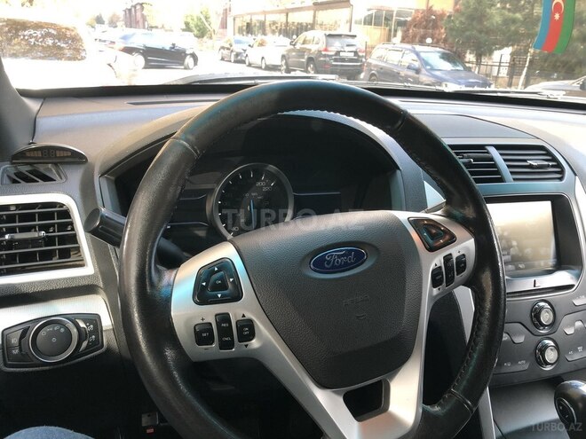 Ford Explorer 2014, 130,000 km - 3.5 l - Bakı