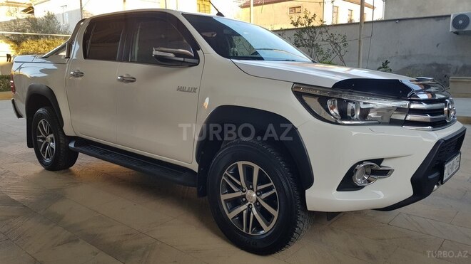 Toyota Hilux 2019, 55,000 km - 2.8 l - Sumqayıt