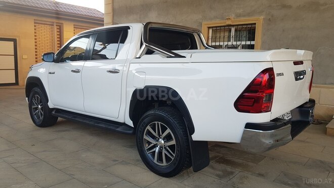 Toyota Hilux 2019, 55,000 km - 2.8 l - Sumqayıt