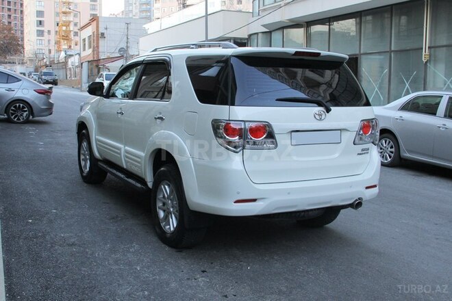 Toyota Fortuner 2013, 110,000 km - 2.7 л - Bakı