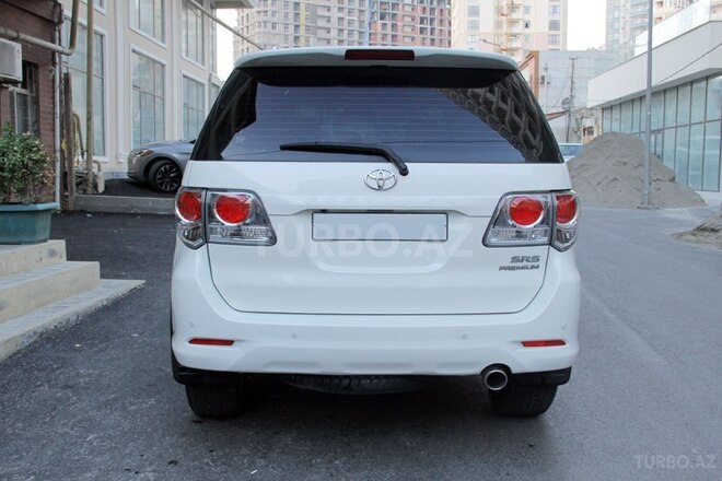 Toyota Fortuner 2013, 110,000 km - 2.7 л - Bakı
