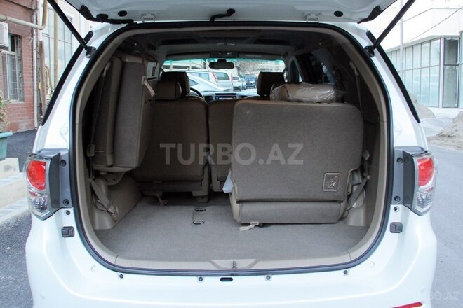 Toyota Fortuner 2013, 110,000 km - 2.7 л - Bakı