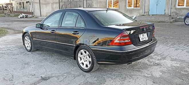 Mercedes C 250 2005, 235,300 km - 2.5 l - Sumqayıt