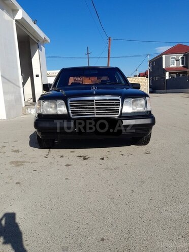 Mercedes E 250 1994, 111,111 km - 2.5 l - Bakı