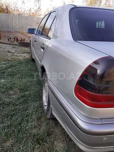 Mercedes C 180 1997, 216,000 km - 1.8 l - Sabirabad