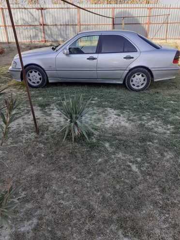 Mercedes C 180 1997, 216,000 km - 1.8 l - Sabirabad