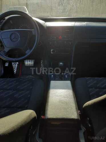 Mercedes C 180 1997, 216,000 km - 1.8 l - Sabirabad