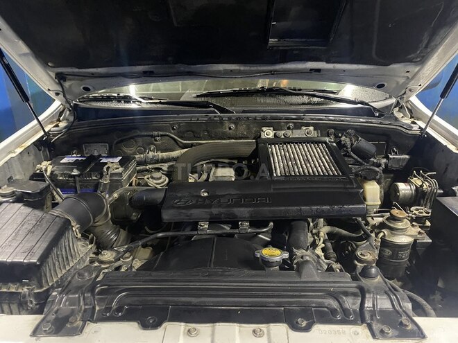 Hyundai Terracan 2001, 250,000 km - 2.5 l - Bakı