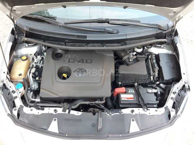 Toyota Auris 2010, 210,000 km - 1.4 l - Sumqayıt