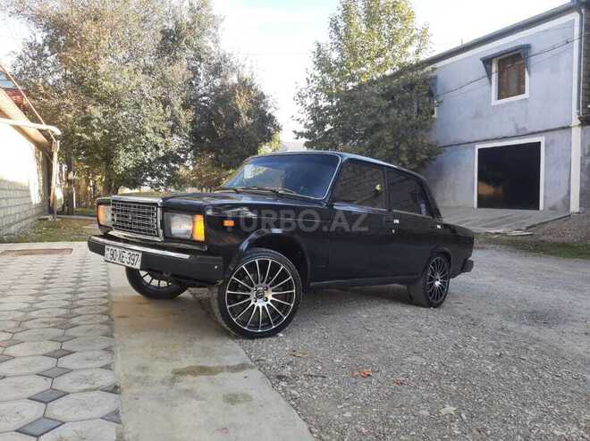 LADA (VAZ) 2107 2010, 30,000 km - 1.6 l - Yevlax