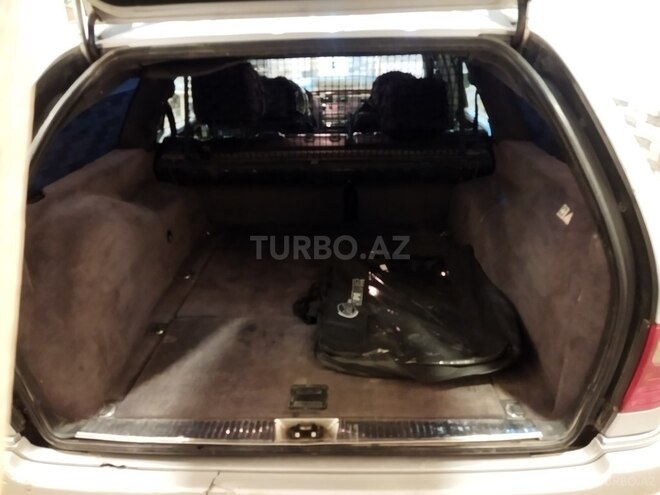 Mercedes E 240 1998, 300,000 km - 2.4 l - Gəncə